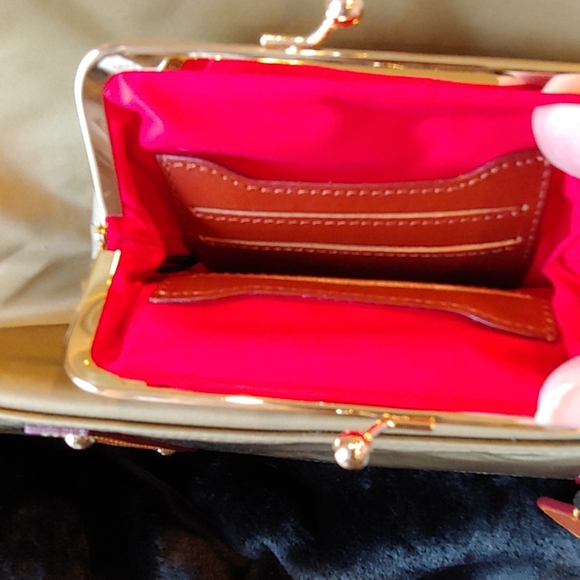 Dooney & Bourke Canvas & Leather Bag W/ accessorie - Picture 3 of 6